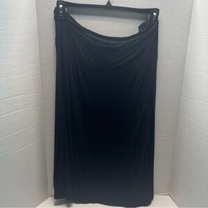 Plus size women’s black full skirt. Part of a DIA subscription box